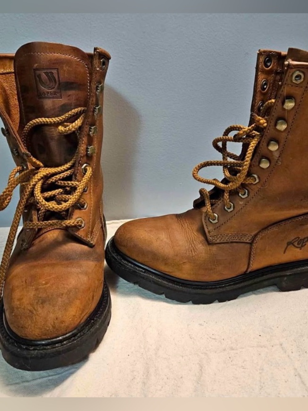 Roper Brown /unisex Leather Lace-Up Boots with Black Trim